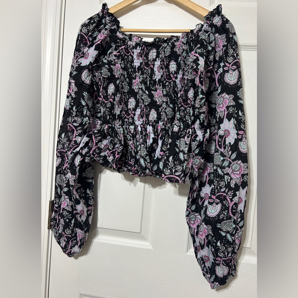 Mille Resort Circe Top Blouse Black Floral Tropical Night Lantern Sleeves Size M - Picture 7 of 7